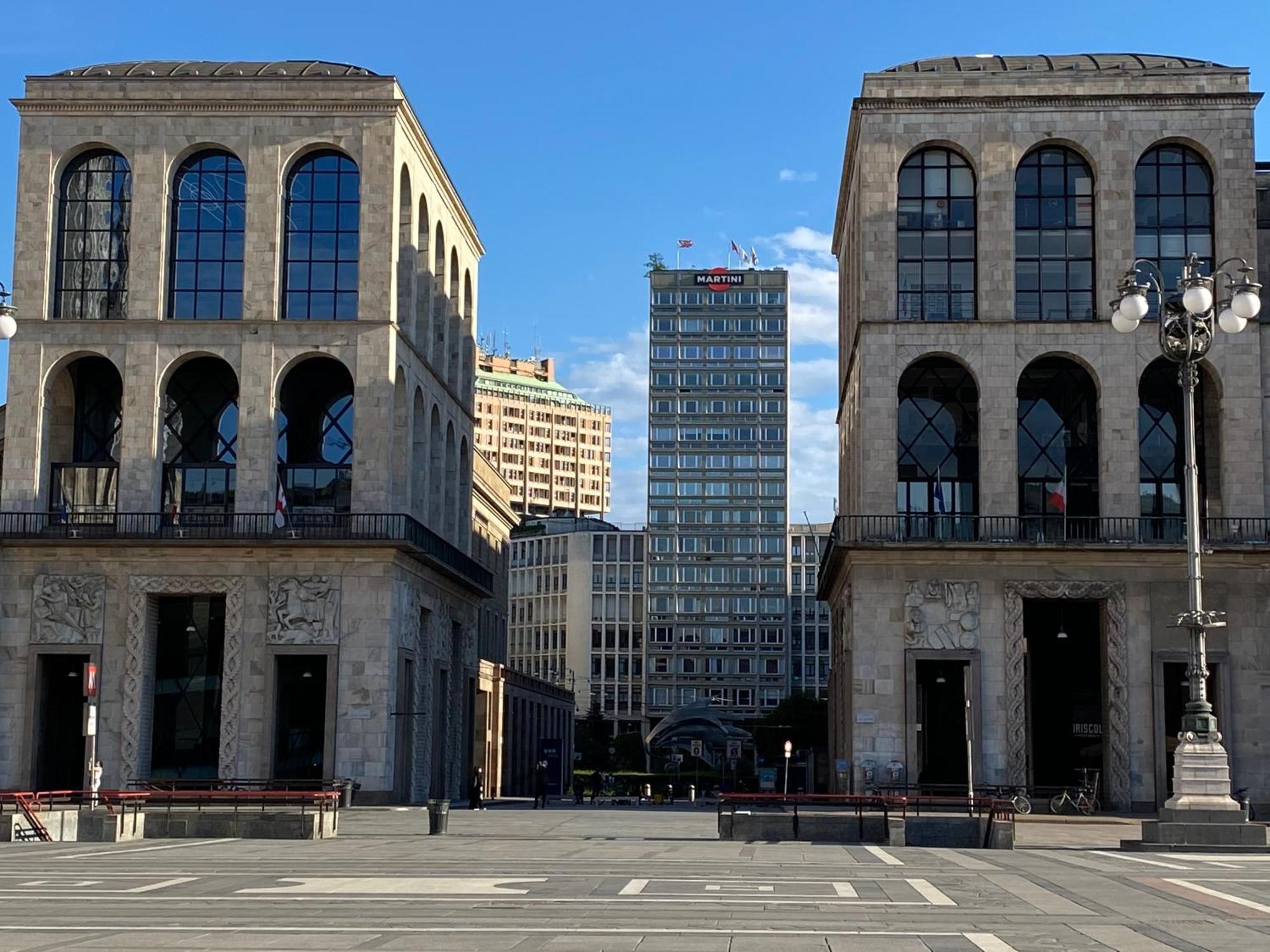 Duomo Intero Appartamento Milão Exterior foto